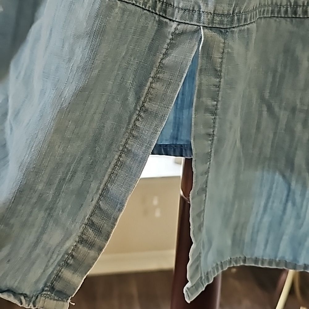 Bella Dahl Split Back Button Down - Light Ombre W… - image 7